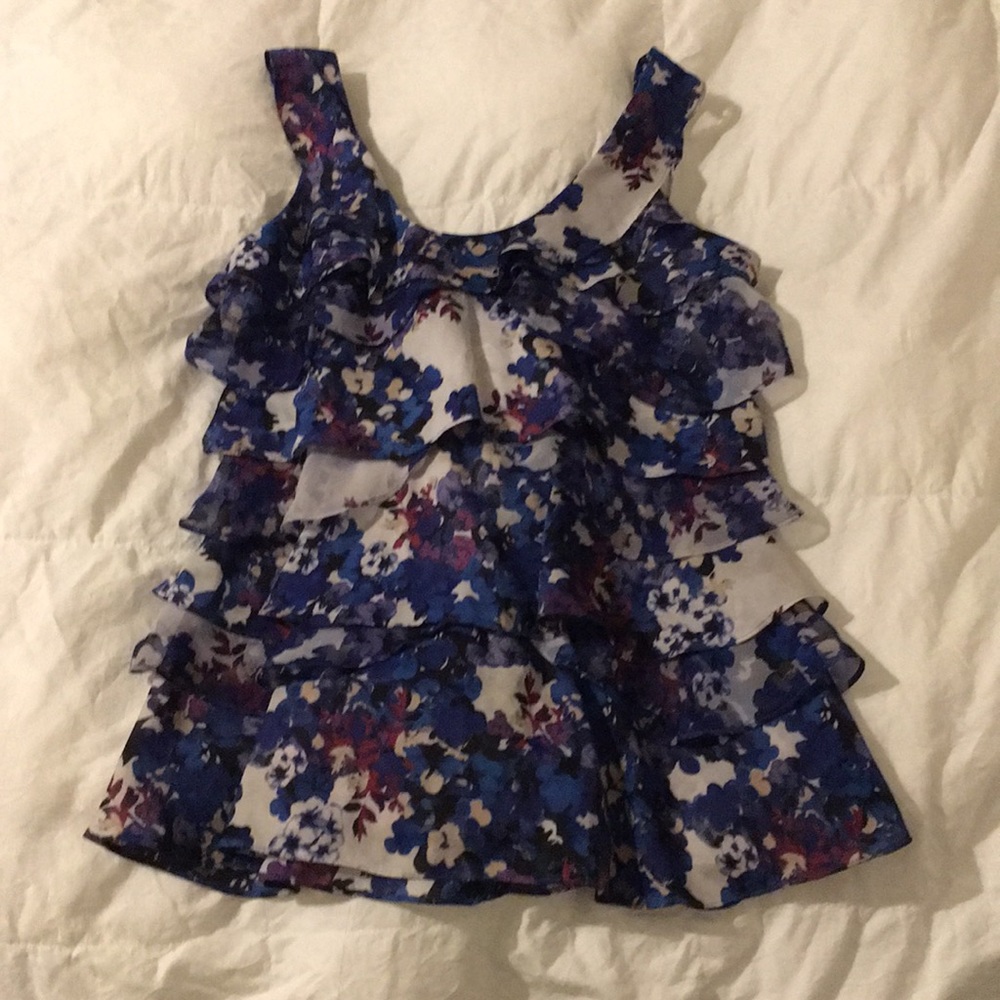 Flowery date top